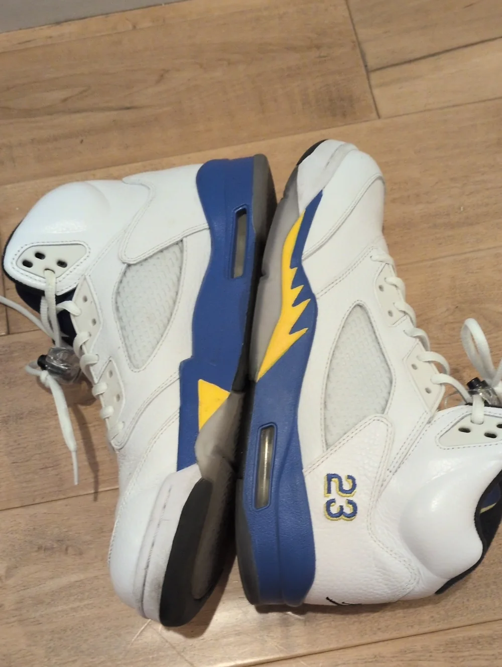 Jordan 5 Retro Laney (2013)  high-top White Varsity Blue 136027189